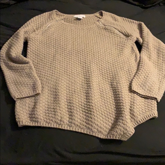 Boutique sweater - Picture 1 of 1